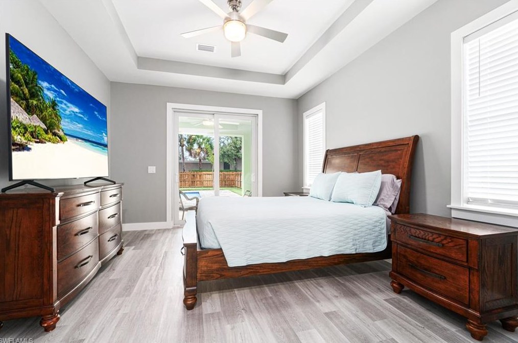 28124 Sunset Dr, Bonita Springs FL  34134-7503 exterior