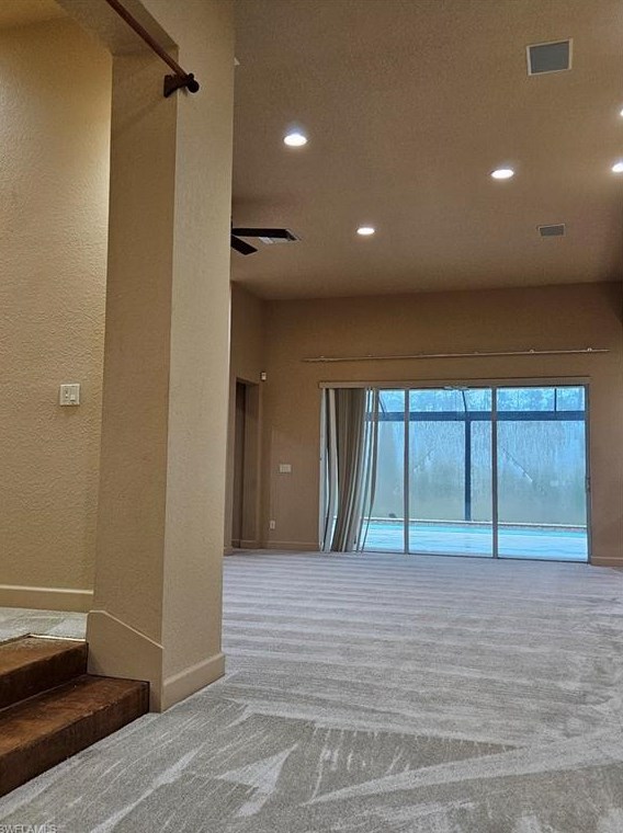 560 Desoto Blvd, Naples FL 34120-9021 exterior