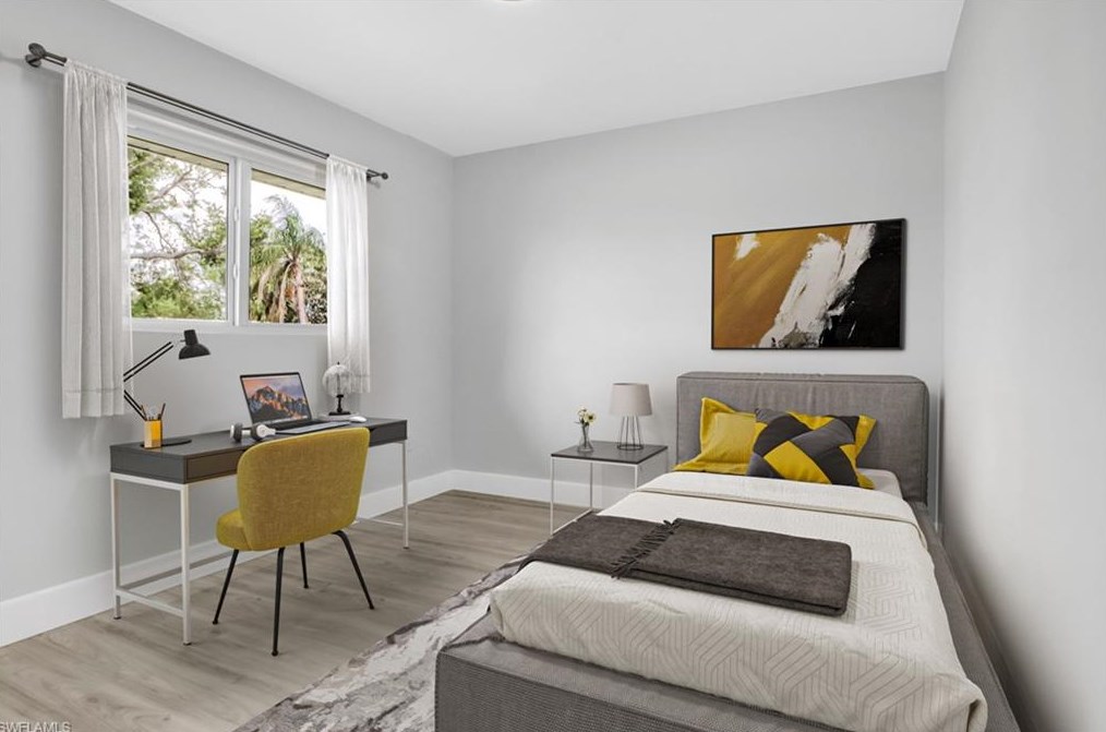 17668 Taylor Dr, Fort Myers FL  33908-4457 exterior