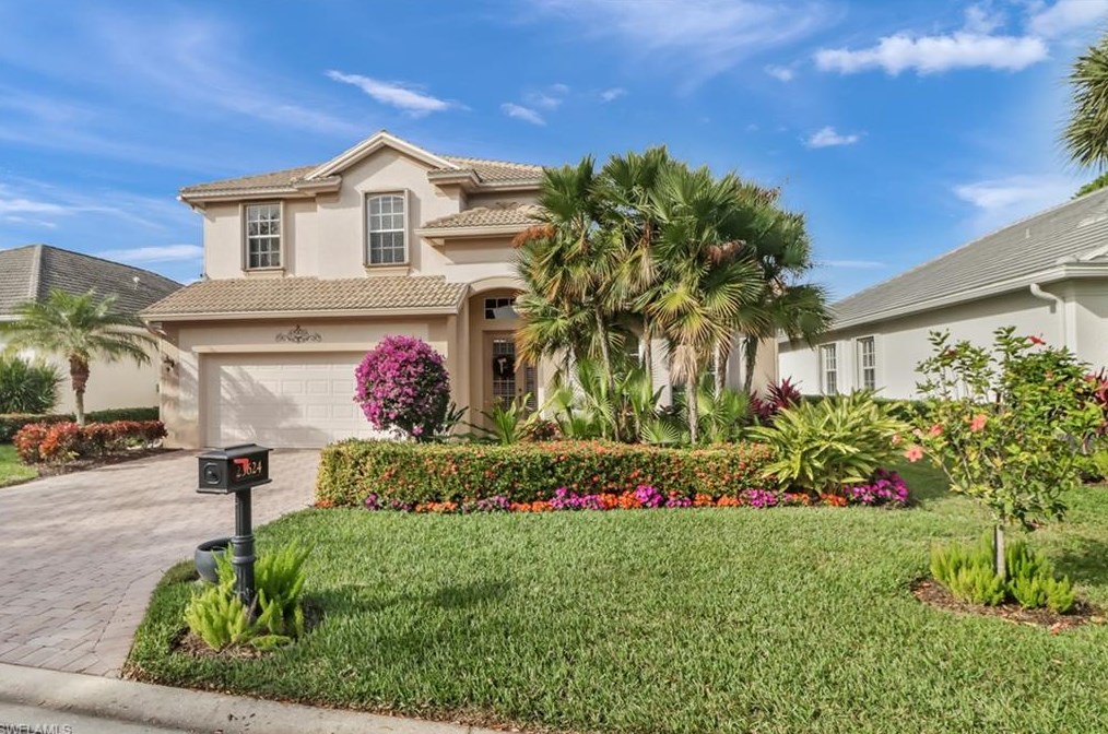 23624 Via Carino Ln, Bonita Springs FL  34135-8264 exterior