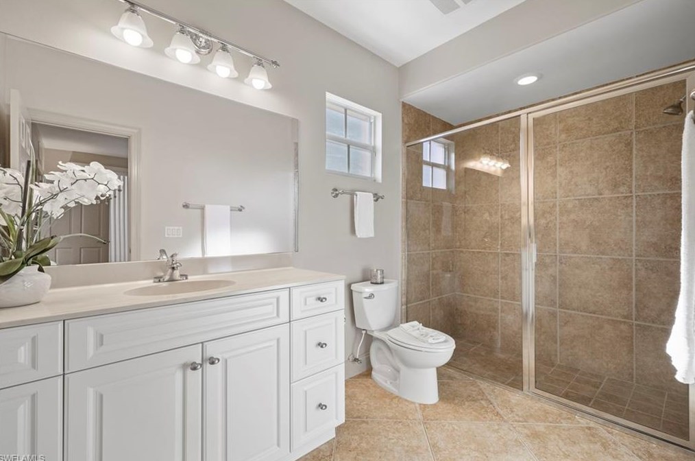 10310 Terry St, Bonita Springs FL  34135-5001 exterior