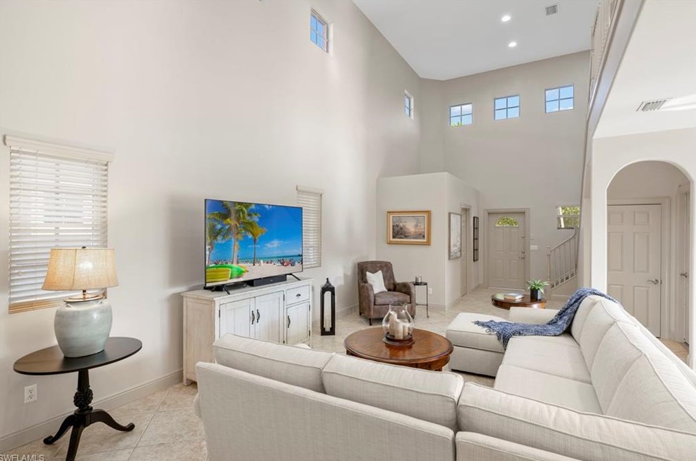 10310 Terry St, Bonita Springs FL  34135-5001 exterior