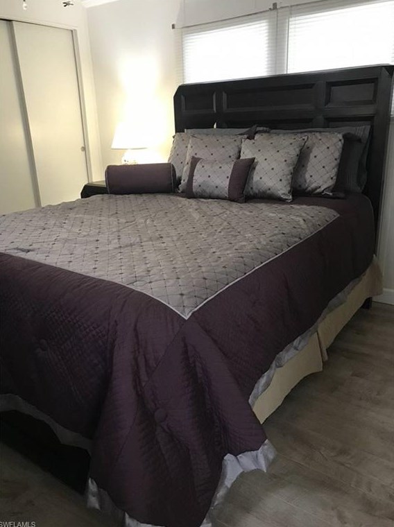 462 Jacaramba Ct, Fort Myers FL  33917-7406 exterior