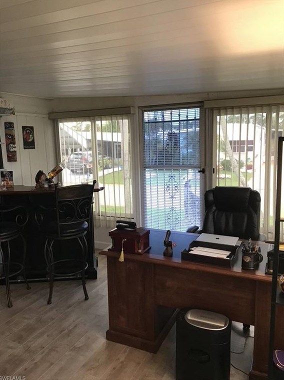 462 Jacaramba Ct, Fort Myers FL  33917-7406 exterior