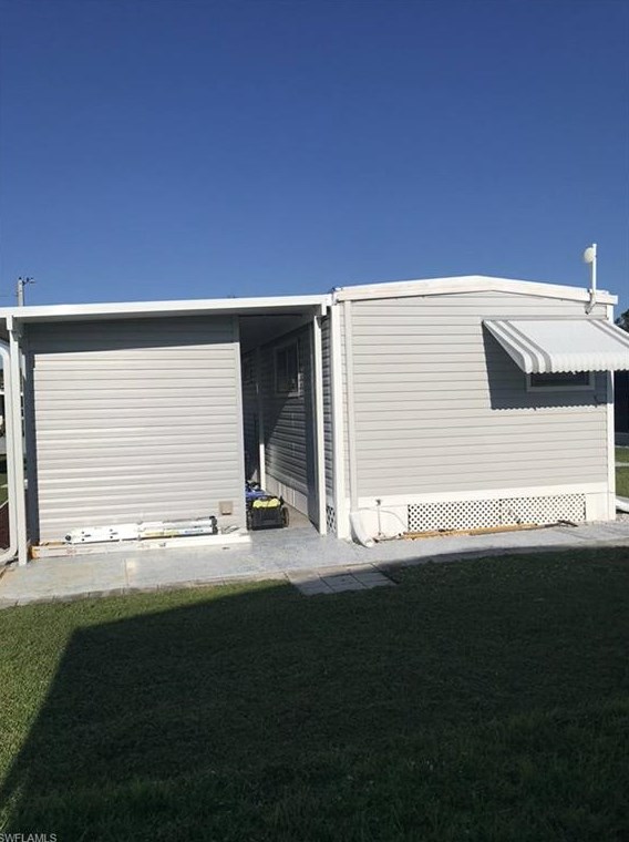 462 Jacaramba Ct, Fort Myers FL  33917-7406 exterior