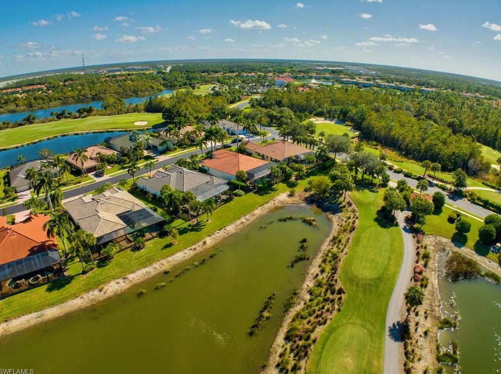 5113 Castlerock Way, Naples FL 34112-7926 exterior