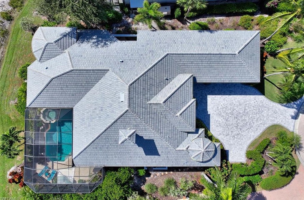 2906 Leonardo Ave, Naples FL exterior