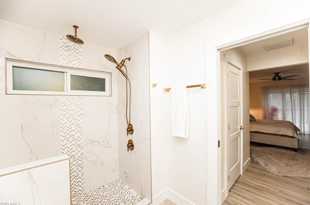 1227 Walden Dr, Fort Myers FL  33901-8833 exterior