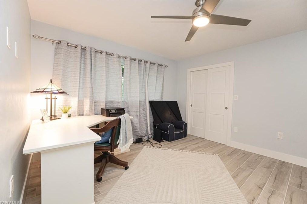 1227 Walden Dr, Fort Myers FL  33901-8833 exterior