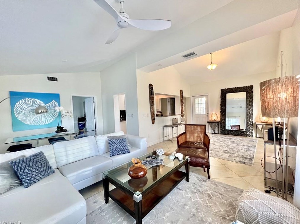 771 94 Ave, Naples FL 34108-2448 exterior