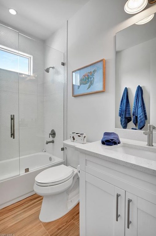 621 105 Ave, Naples FL 34108-1839 exterior