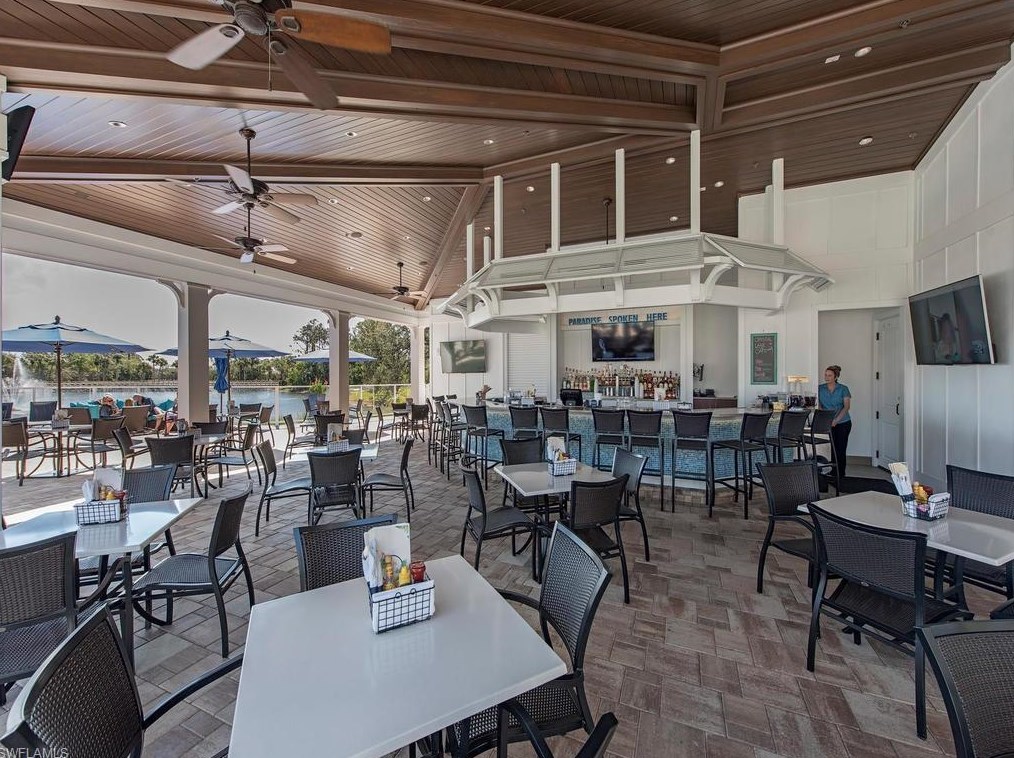 107 Cypress View Dr, Naples FL  34113-8066 exterior