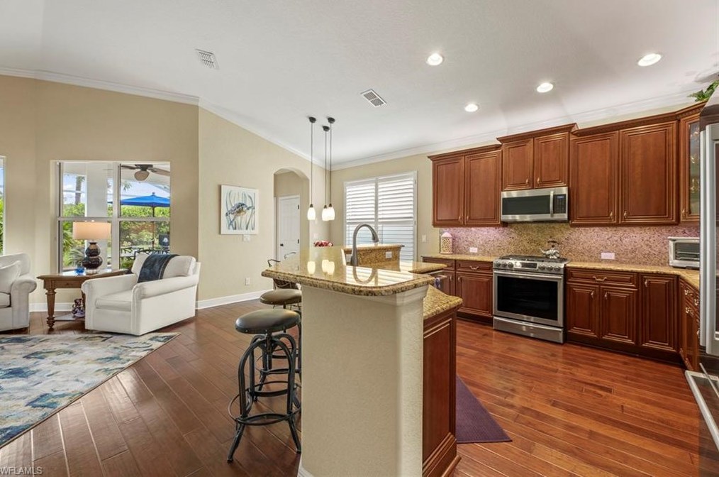 9142 Astonia Way, Fort Myers FL  33967-5640 exterior