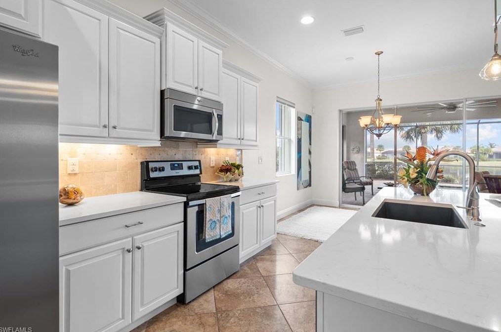 10553 Carena Cir, Fort Myers FL  33913-6817 exterior