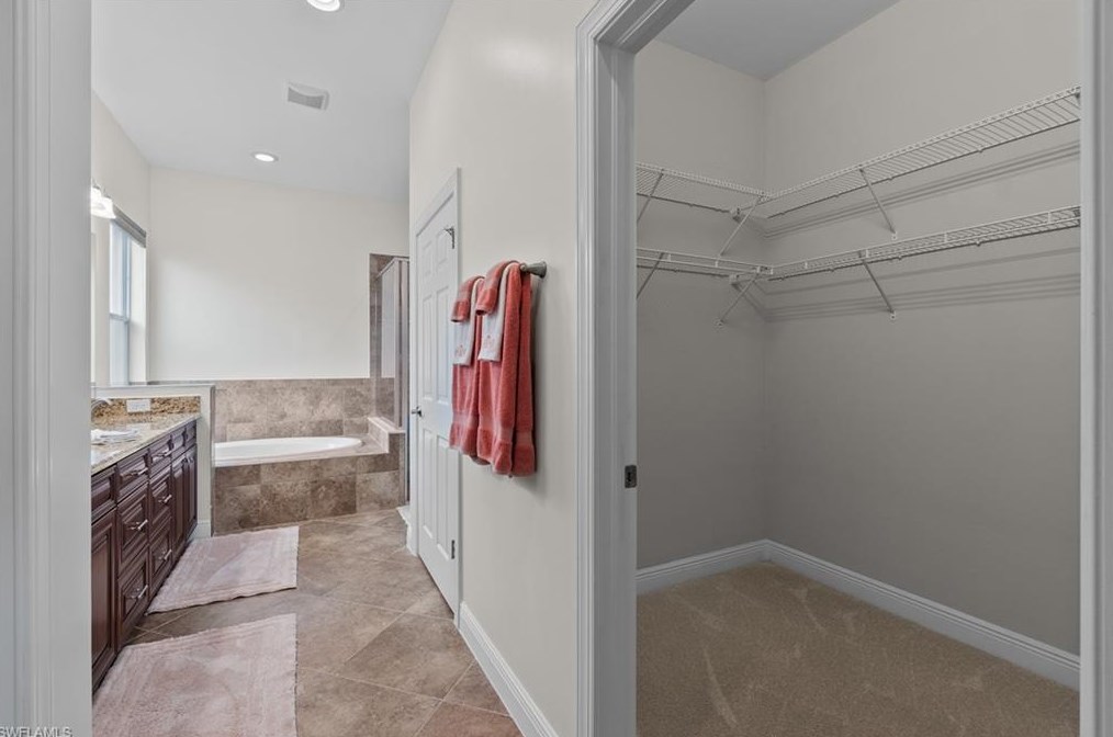 10553 Carena Cir, Fort Myers FL  33913-6817 exterior