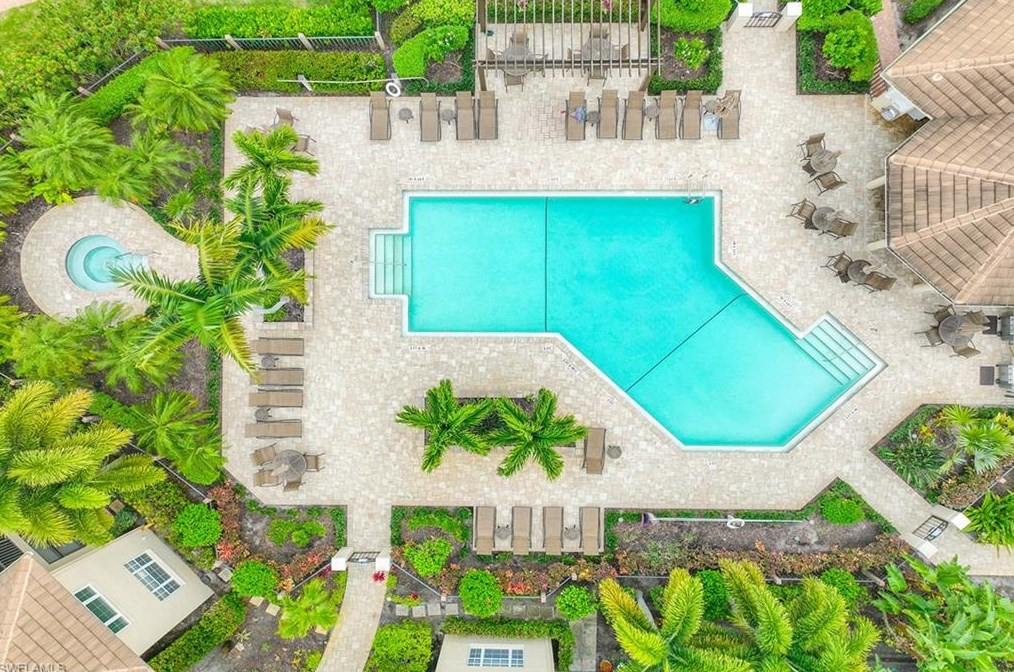 24460 Reserve Ct, Bonita Springs FL  34134-0976 exterior