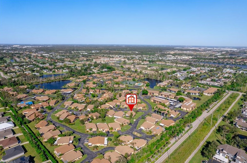 6483 Royal Woods Dr, Fort Myers FL  33908-6153 exterior