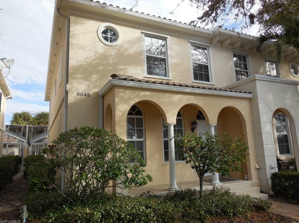 6048 Towncenter Cir, Naples FL  34119-9556 exterior