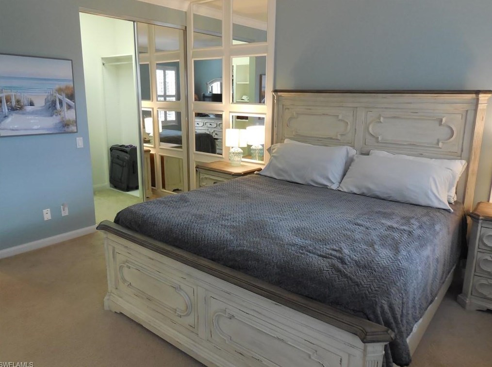 6048 Towncenter Cir, Naples FL  34119-9556 exterior