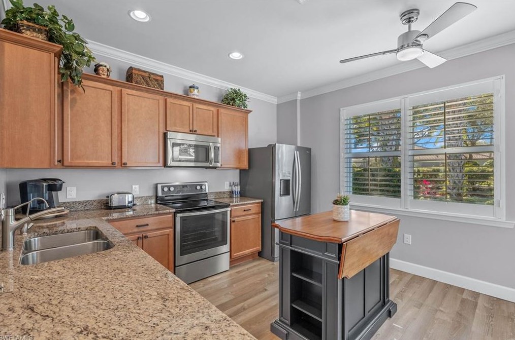 15157 Reef Ln, Bonita Springs FL  34135-8659 exterior