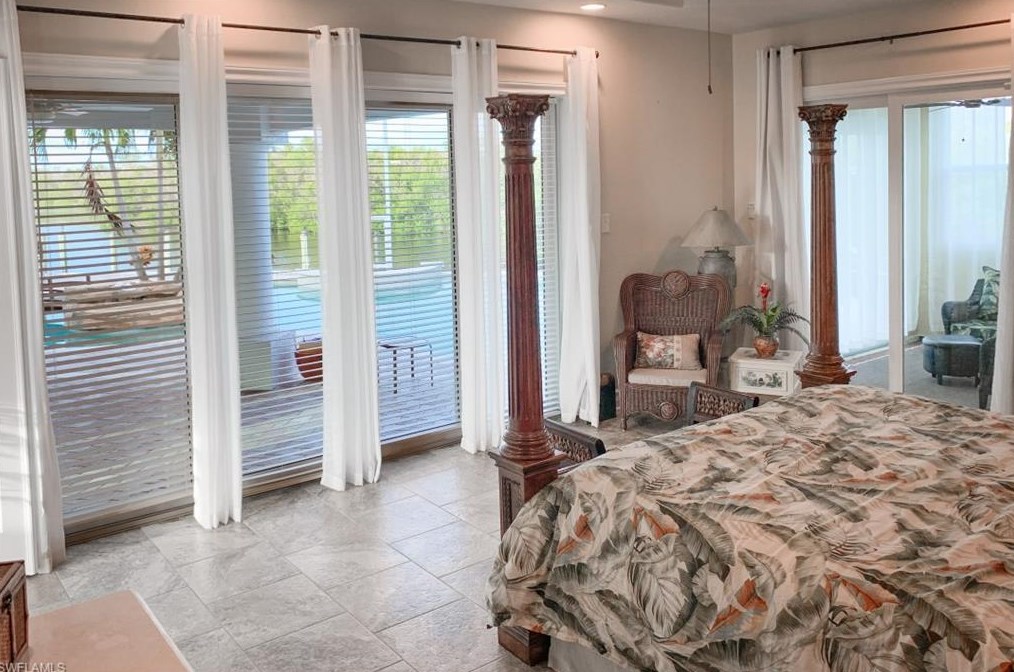 3916 Surfside Blvd, Cape Coral FL  33914-4815 exterior