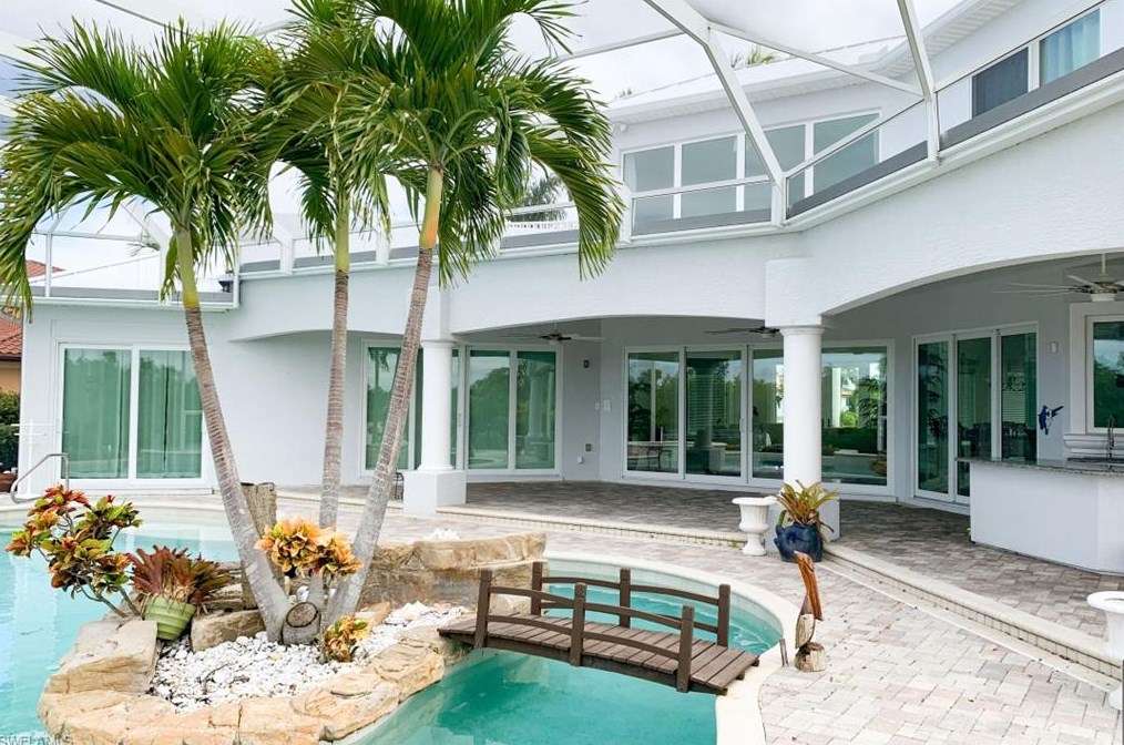 3916 Surfside Blvd, Cape Coral FL  33914-4815 exterior