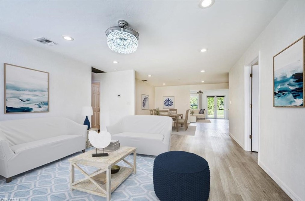 27208 Rio Vista Cir, Bonita Springs FL  34135-4729 exterior