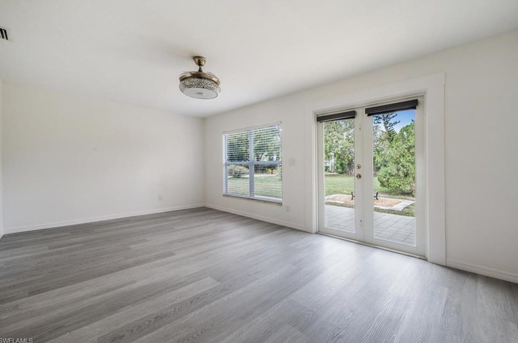 27208 Rio Vista Cir, Bonita Springs FL  34135-4729 exterior