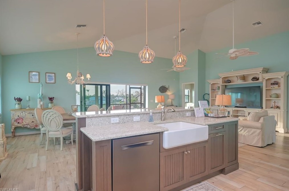 2383 Sycamore St, Saint James City FL  33956-2067 exterior