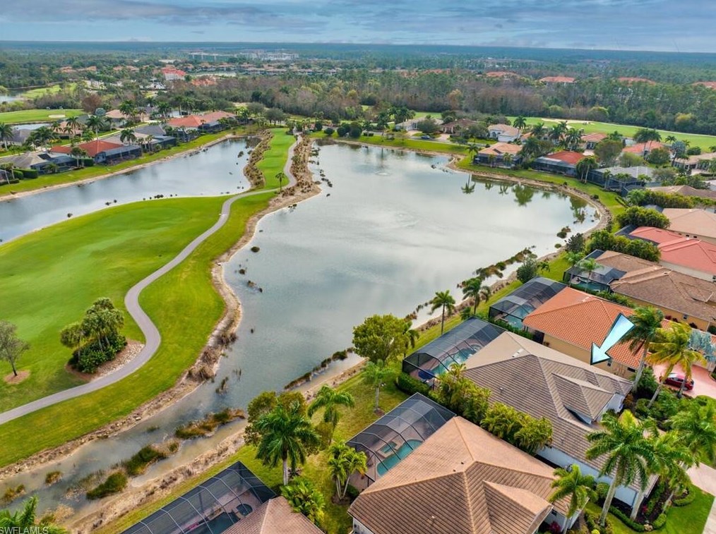 5059 Cerromar Dr, Naples FL  34112-7922 exterior