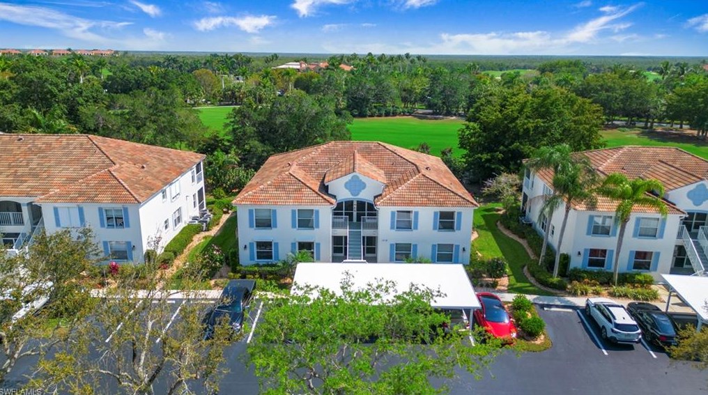 1018 Mainsail Dr, Naples FL  34114-7819 exterior