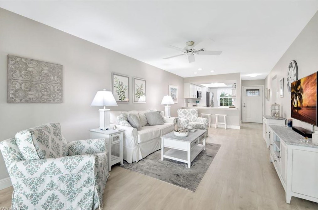 1004 Pine Isle Ln #1004, Naples, FL 34112