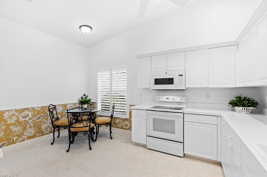 25161 Golf Lk Cir, Bonita Springs FL  34135 exterior