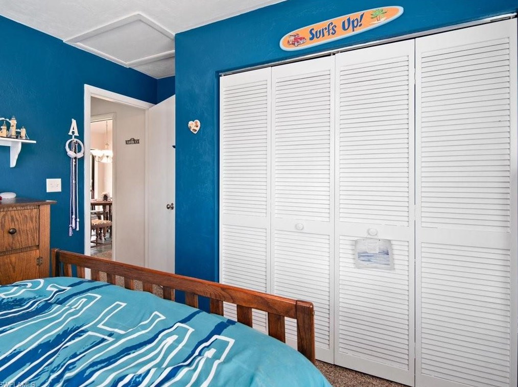 4724 Pembrooke Ln, Bonita Springs FL  34134-7109 exterior