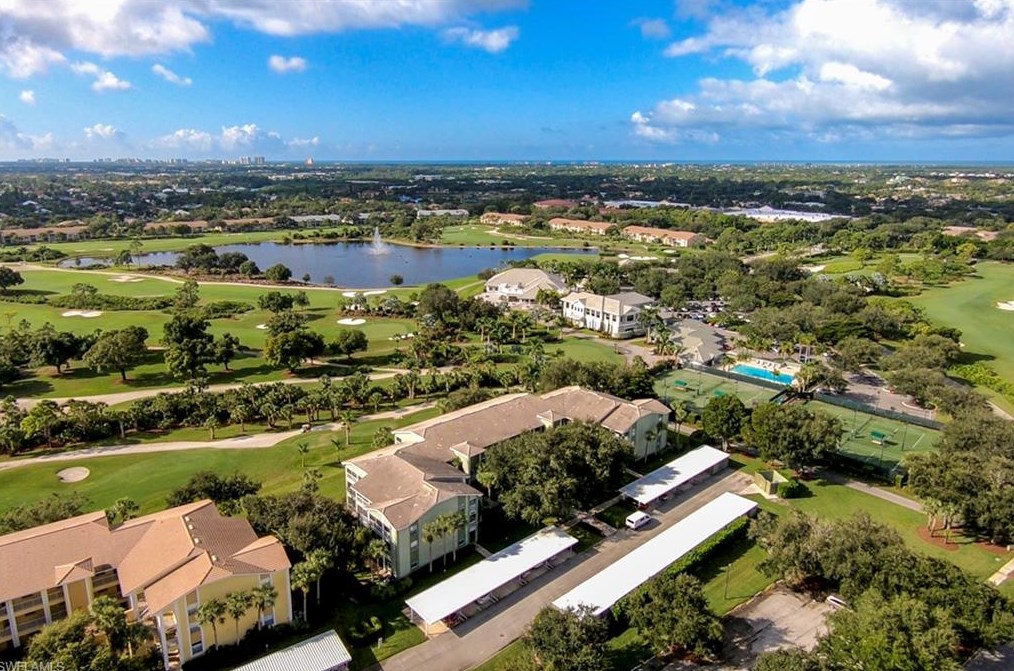 9200 Highland Woods Blvd, Bonita Springs FL  34135-2301 exterior