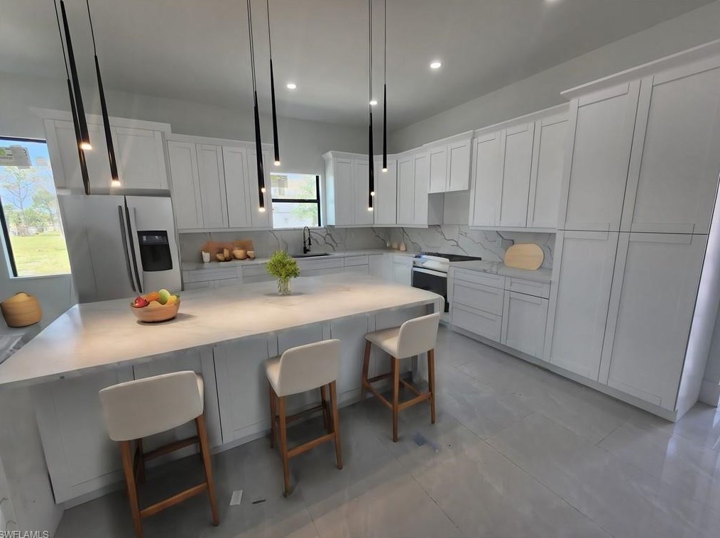 4156 54 Ave, Naples FL 34120-1530 exterior