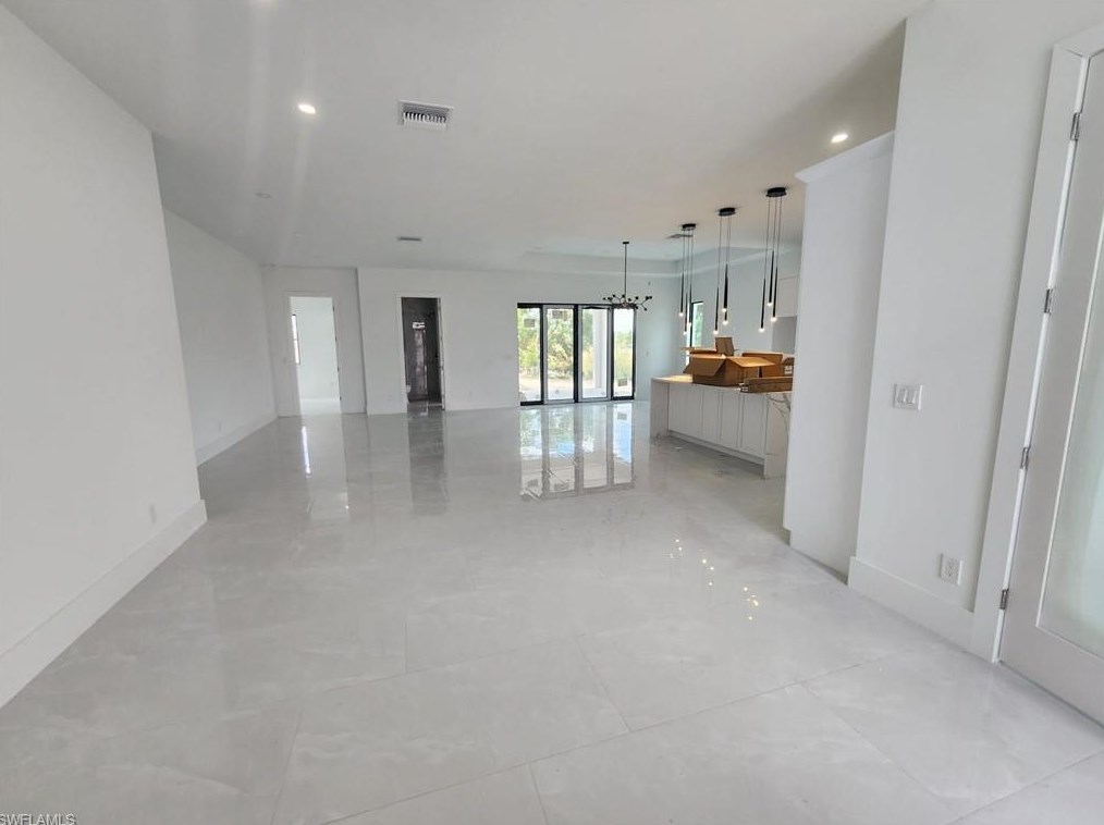 4156 54 Ave, Naples FL 34120-1530 exterior