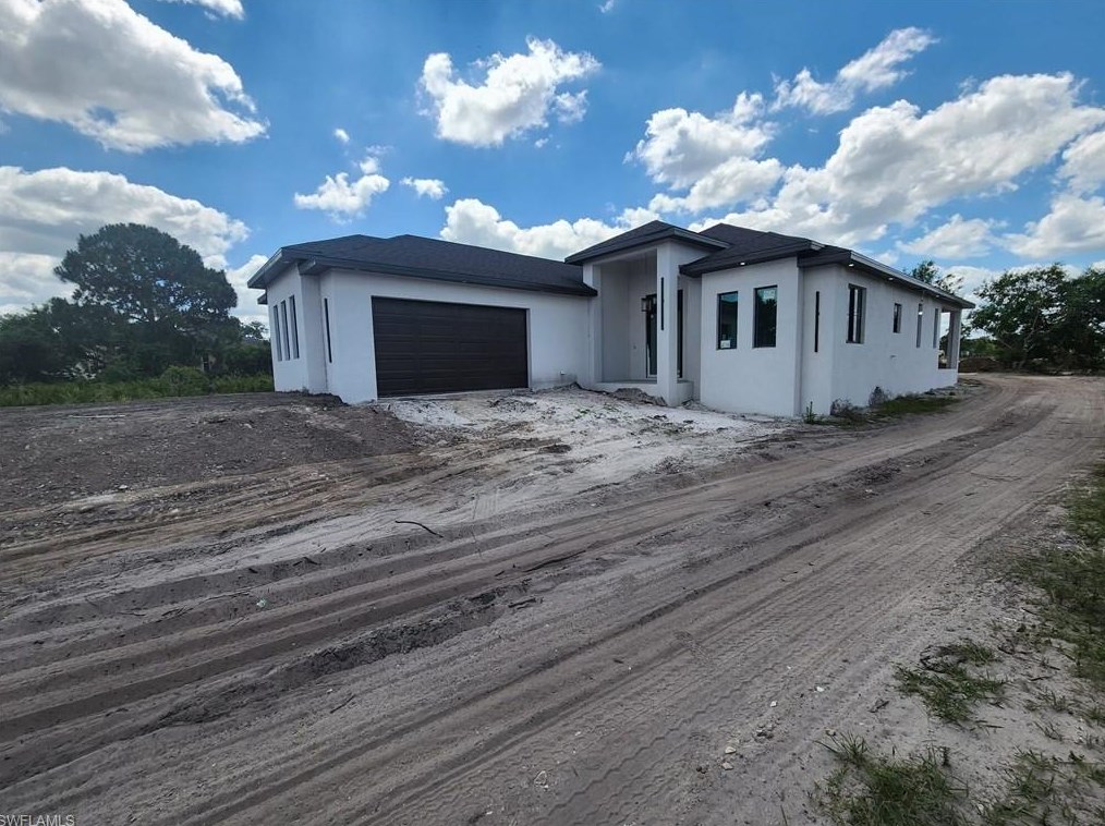 4156 54 Ave, Naples FL 34120-1530 exterior