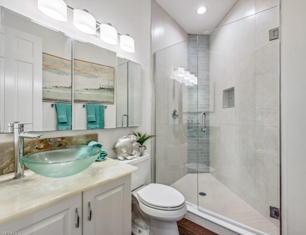 207 Colonade Cir, Naples FL  34103-8707 exterior