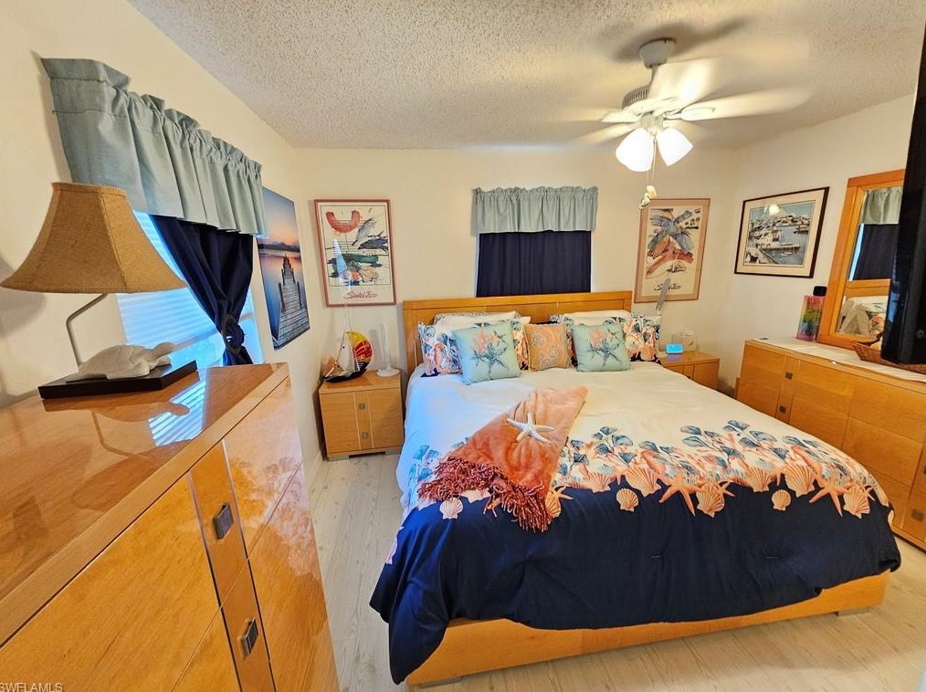 2971 41 St, Naples FL 34116-6563 exterior