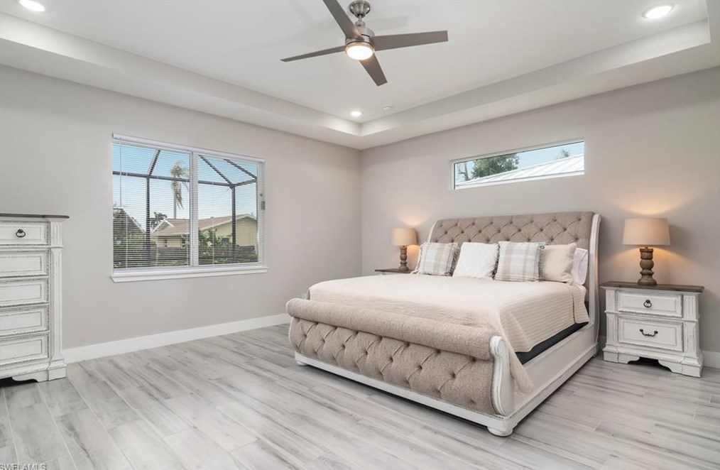 682 105 Ave, Naples FL 34108-1837 exterior