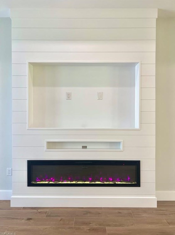 1256 23 St, Naples FL 34117-1830 exterior