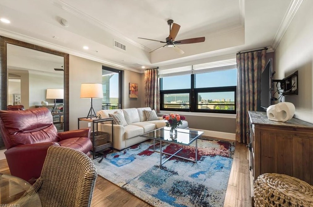 9115 Strada Pl, Naples FL  34108-2883 exterior