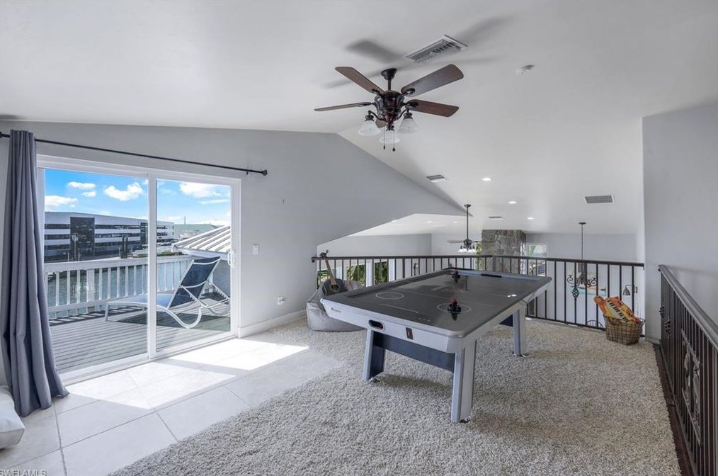 748 Rose Ct, Marco Island FL  34145-2523 exterior