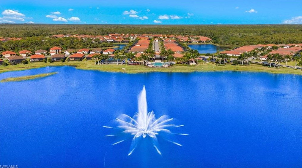 1602 Oceania Dr, Naples FL  34113 exterior