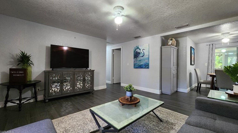 3503 Beechwood Blvd, Tampa FL 33619-1223 exterior