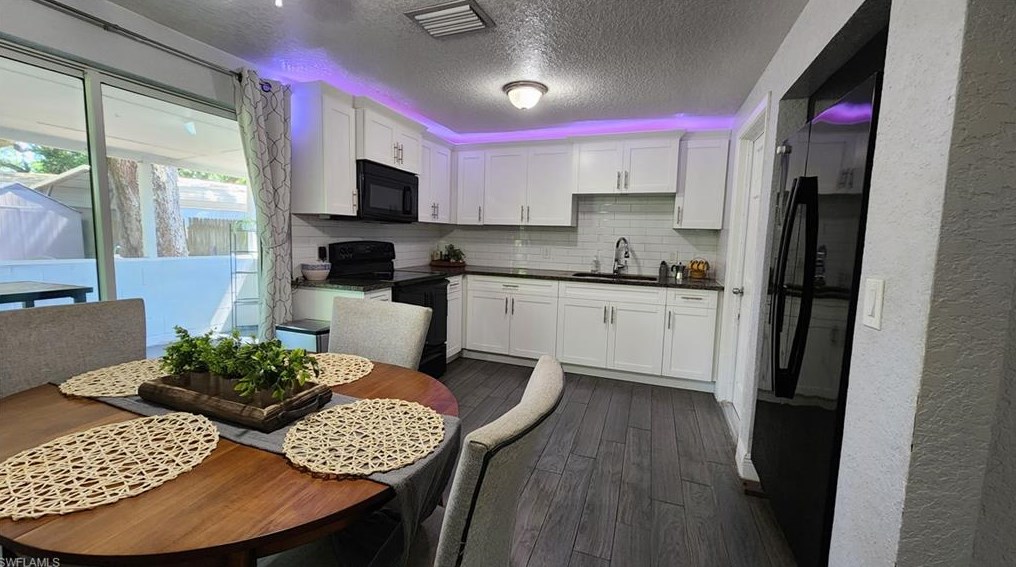 3503 Beechwood Blvd, Tampa FL 33619-1223 exterior