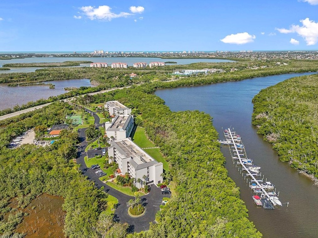 200 Stevens Landing Dr, Marco Island FL  34145-6917 exterior