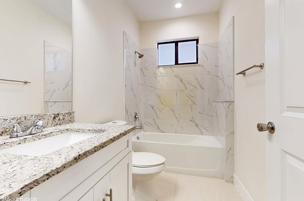 4202 Rd St, Lehigh Acres FL  33971 exterior