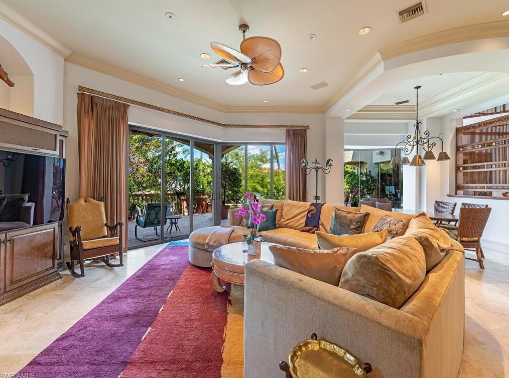 651 21 Ave, Naples FL 34116-6423 exterior